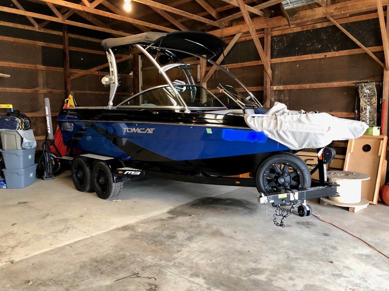 2012 MB Sports F21 Tomcat Icon